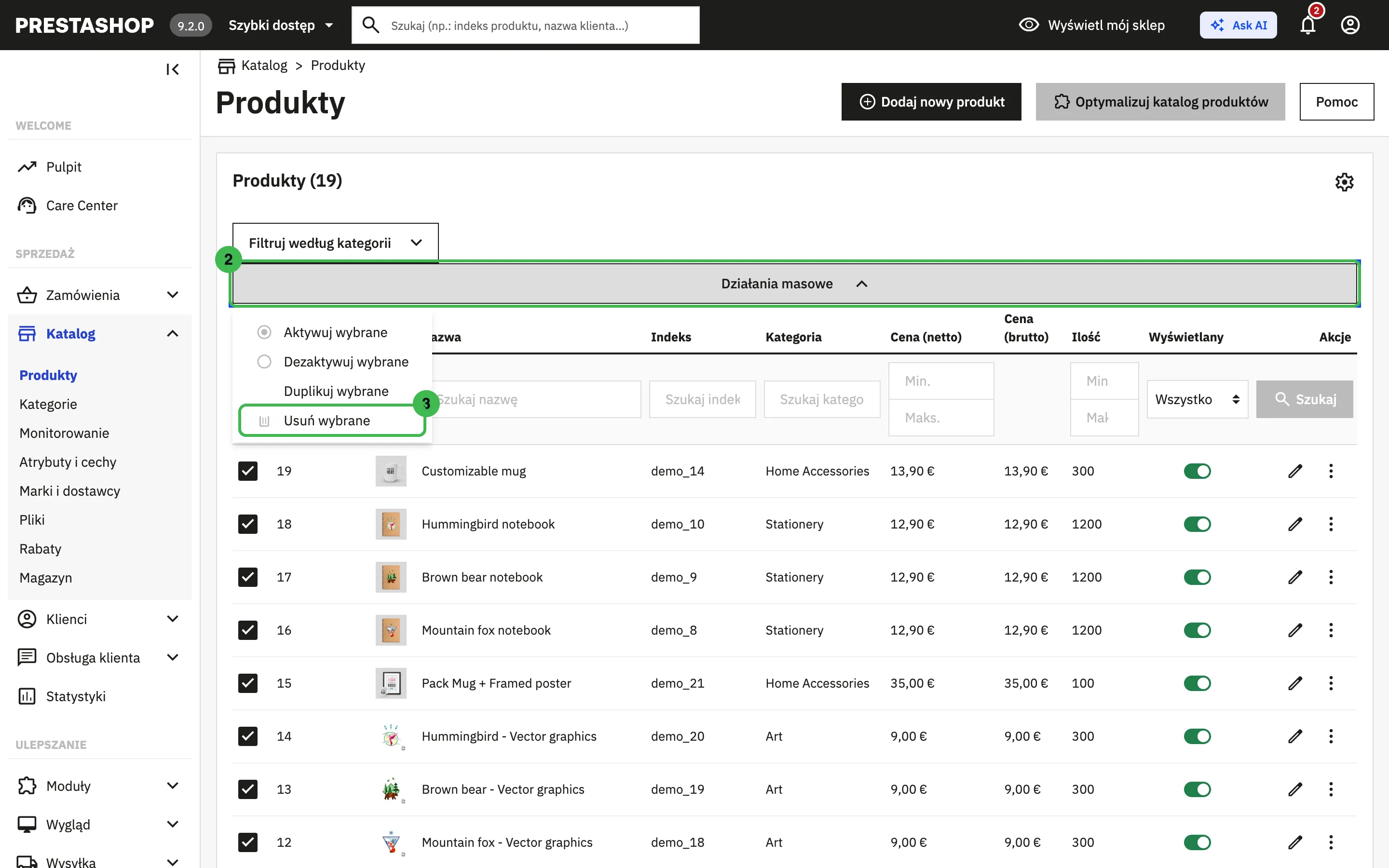 Lista produktów w PrestaShop 9.2 z zaznaczonymi produktami i rozwiniętym menu Działania masowe z opcją Usuń wybrane