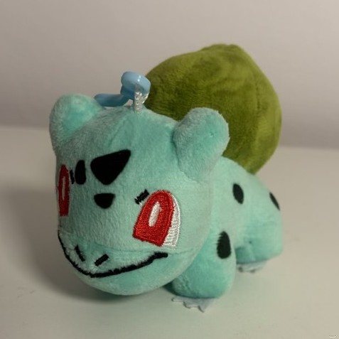 Mały pluszak - Bulbasaur z kolekcji Damiana Ślimaka, egzemplarz numer 11